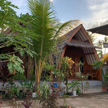 Mirna Homestay Gili Air Kültér fotó